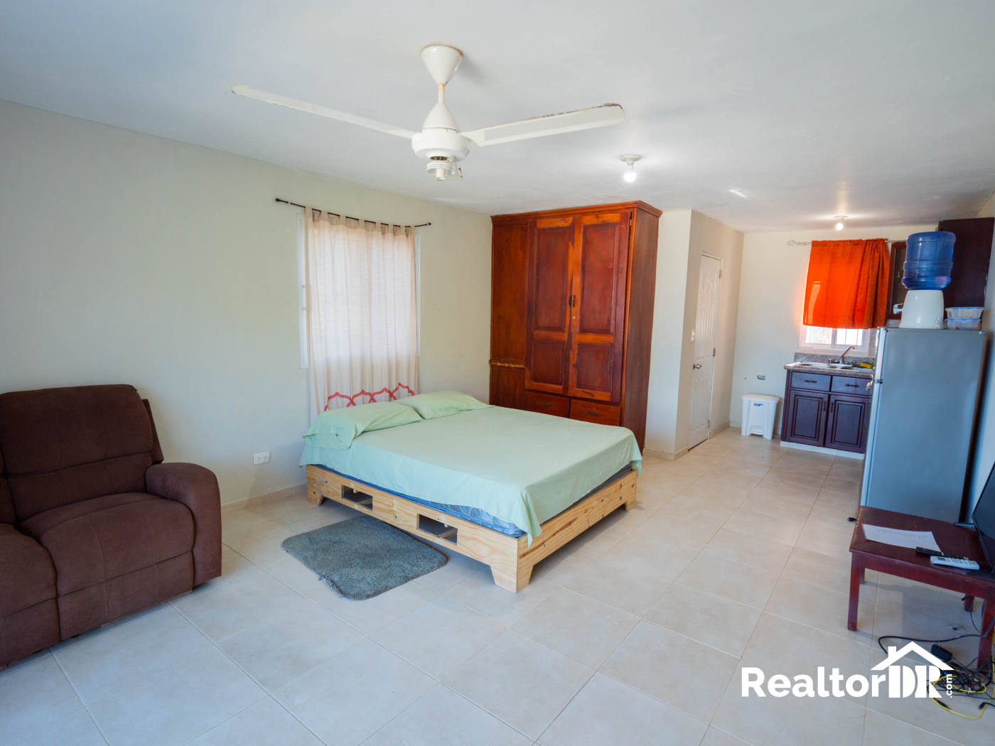 Квартира, 10118 м², 397 000$ — FAKTOR